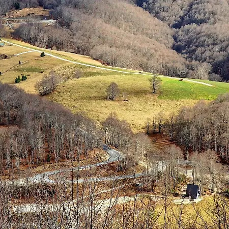 Weekend House Nest Vikendica
