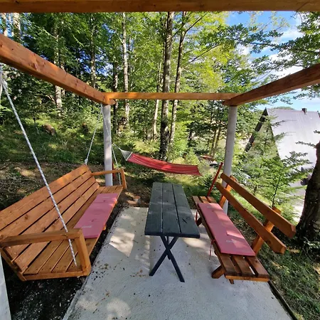 Weekend House Nest Vakantiehuis *