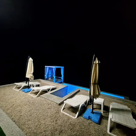 Casa de Férias Weekend House Nest