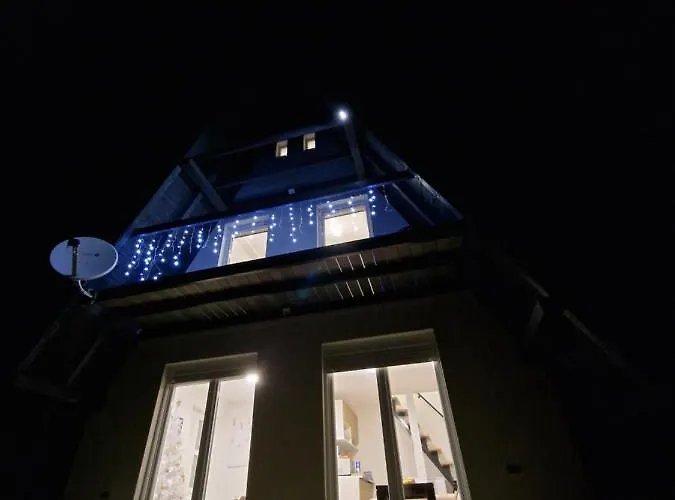 Weekend House Nest Hébergement de vacances *