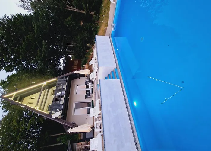 Weekend House Nest * Bjelašnica