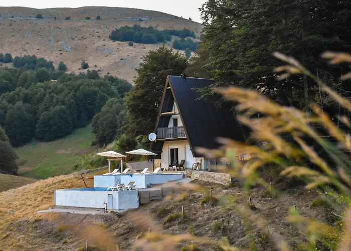 Weekend House Nest Hébergement de vacances *